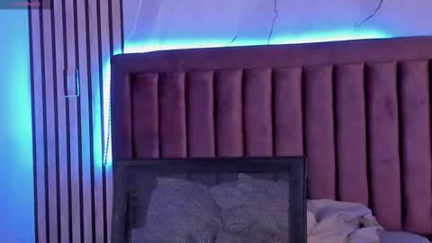 Luna  online show from 09.22.25