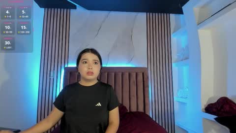 Luna  online show from 09.23.25