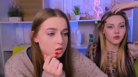 Snapshot of luna_tin chatting on 10.06.25 Luna online show from 10.06.25