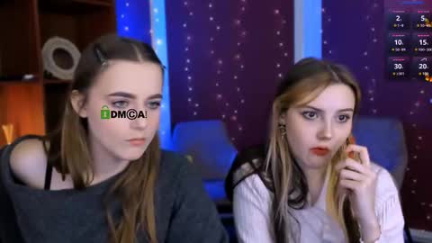 Snapshot of luna_tin chatting on 12.04.25 Luna online show from 12.04.25