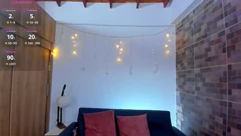 luna_valen online show from 01.08.26