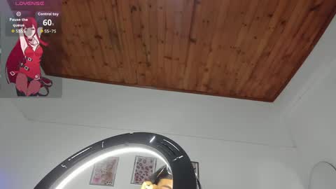 luna_velveth1 online show from 04.09.26