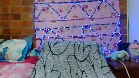 luna_vixxen online show from 03.19.26