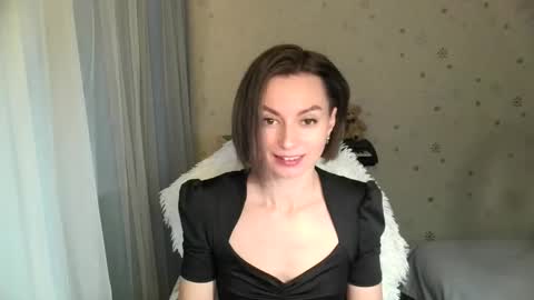 lunaa_bluee online show from 12.21.25