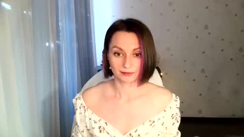 lunaa_bluee online show from 06.10.26