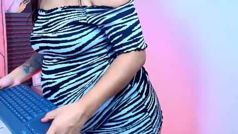 Lunaa rossee  online show from 05.02.26