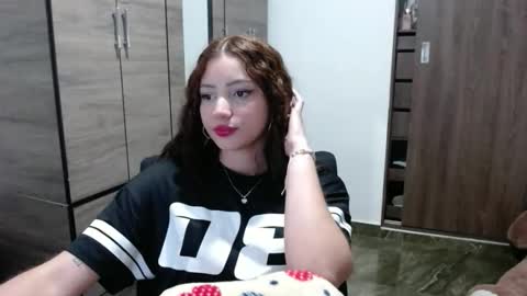 lunaa_sub online show from 12.01.25