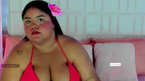 Snapshot of lunaablaze chatting on 11.09.25 lunaablaze online show from 11.09.25