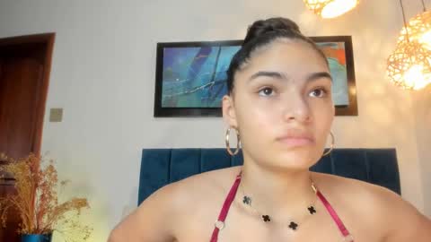 Snapshot of lunaaspen chatting on 11.25.25 Luna Aspen online show from 11.25.25