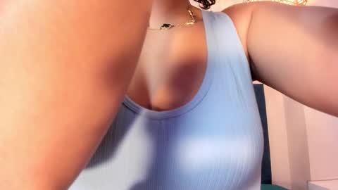 Snapshot of lunaaspen chatting on 02.18.26 Luna Aspen online show from 02.18.26