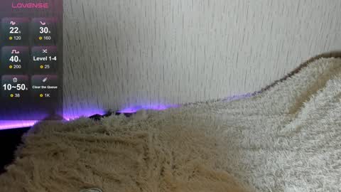 Luna LoveGod online show from 12.12.24