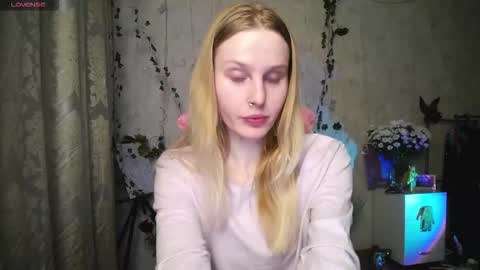 Britney online show from 10.18.25