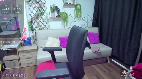 Snapshot of lunagasai_ chatting on 01.12.25 Luna online show from 01.12.25