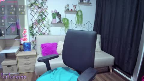 Snapshot of lunagasai_ chatting on 01.14.25 Luna online show from 01.14.25