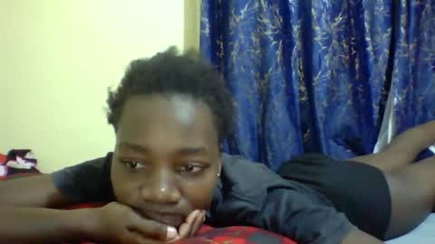 lunah_kitty online show from 05.21.26