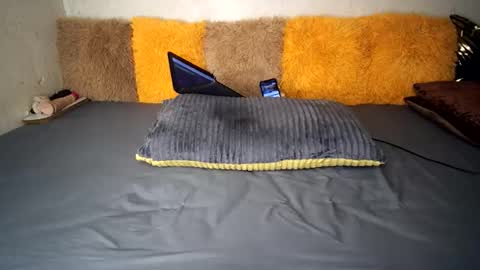 Snapshot of lunalure1 chatting on 11.14.25 lunalure1 online show from 11.14.25