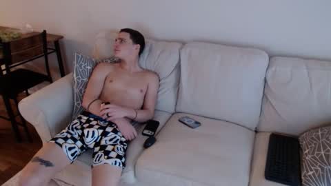 lunalustt online show from 02.14.26