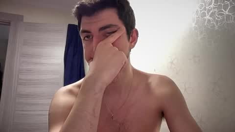 Snapshot of lunamalpica chatting on 01.05.25 LunaPica online show from 01.05.25