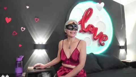 lunamisteriosa_ online show from 02.26.26