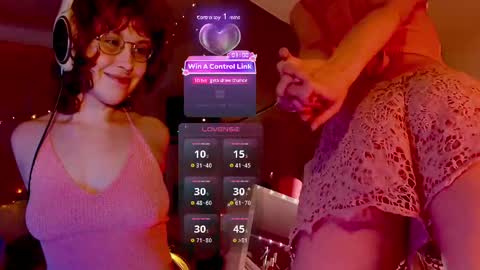 Snapshot of lunaoddity chatting on 02.17.25 Luna online show from 02.17.25