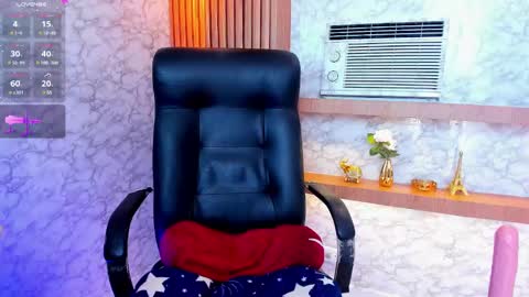 Luna online show from 01.15.25