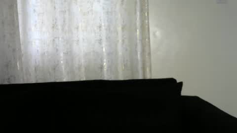 Snapshot of lunar_chocolate000 chatting on 06.16.26 Smiley online show from 06.16.26