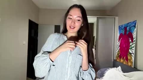 Snapshot of lunarameli chatting on 03.27.26 lunarameli online show from 03.27.26