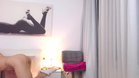 Snapshot of lunastars13 chatting on 01.13.25 lunastars13 online show from 01.13.25