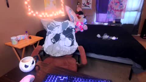 lunasynns online show from 07.04.26