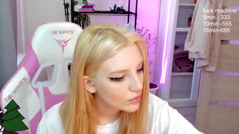 Kate online show from 12.24.24