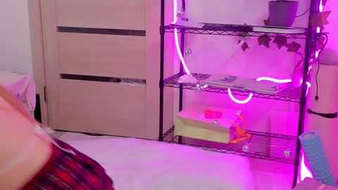 Kate online show from 01.12.25