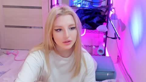 Kate online show from 02.04.25