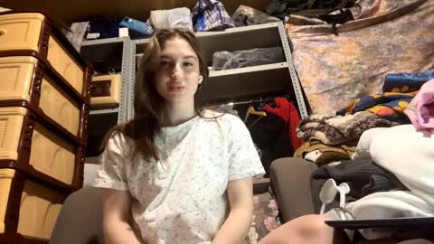 Mia online show from 04.03.26