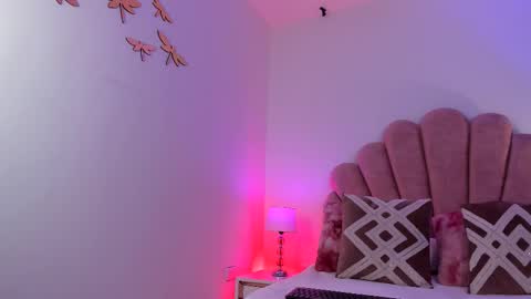 Snapshot of lunavelour_ chatting on 03.01.26 Luna online show from 03.01.26