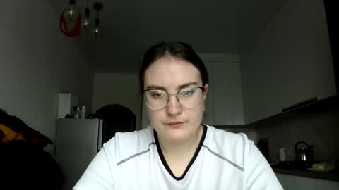 lunavelvet3 online show from 12.03.25