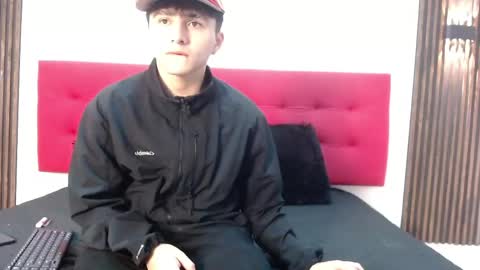 Snapshot of lunaydream chatting on 04.22.26 lunaydream online show from 04.22.26