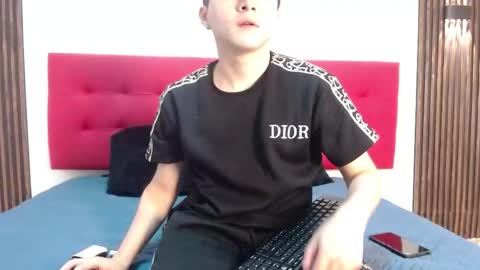 Snapshot of lunaydream chatting on 04.24.26 lunaydream online show from 04.24.26