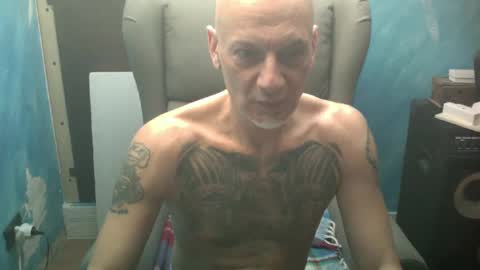 lungopelle20cm online show from 01.26.25