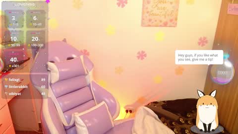 Snapshot of lunna_greys chatting on 02.26.25 lunnag online show from 02.26.25