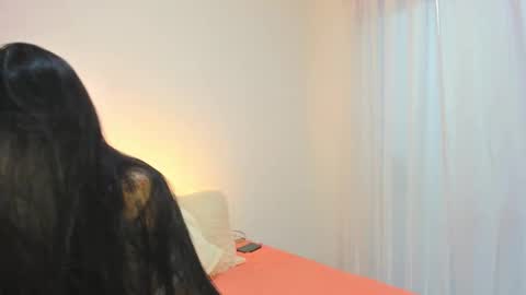     online show from 11.09.25