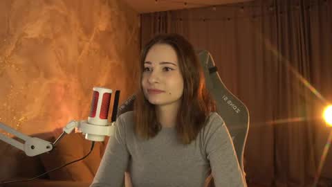 Snapshot of luntiki chatting on 04.12.26 Amelia online show from 04.12.26