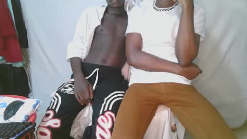 luoislove online show from 03.11.26