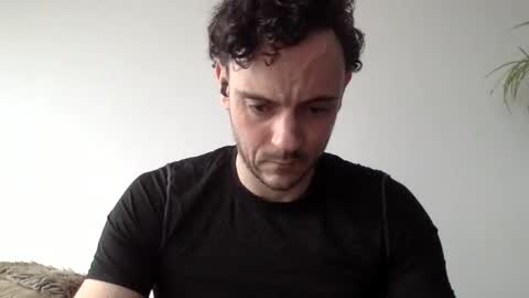 Snapshot of lupine_666 chatting on 02.11.25 Lupine online show from 02.11.25