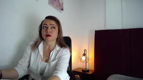 Snapshot of lupita223 chatting on 02.27.25 Lupita223 online show from 02.27.25