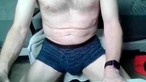 lurkin4alivin online show from 10.11.25