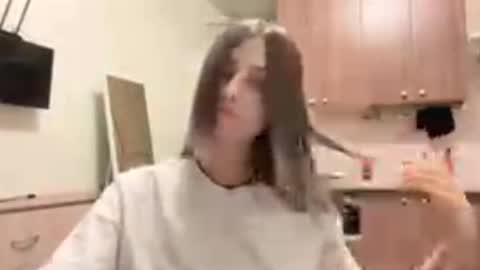 Snapshot of lurlineoline chatting on 10.27.25 May online show from 10.27.25