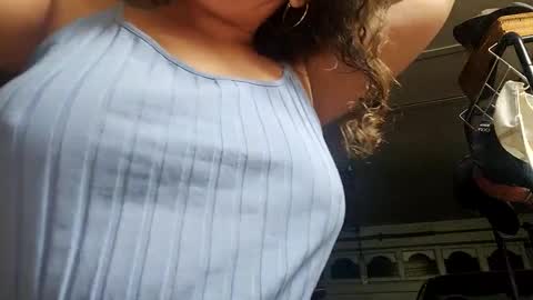 .Clarissa. Follow me on Instagram   miss buns  online show from 09.14.25