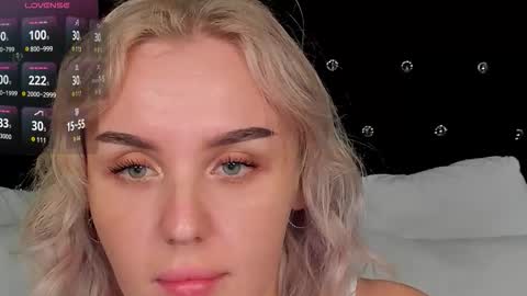 your sweet Liana online show from 10.11.25