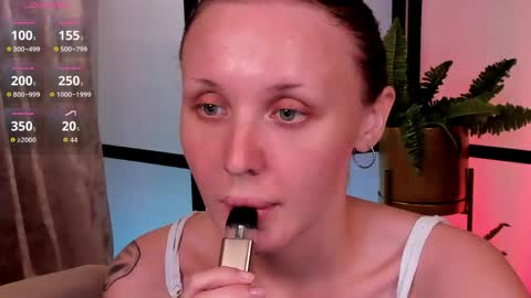 Snapshot of lushcherry chatting on 05.12.26 your sweet Liana online show from 05.12.26