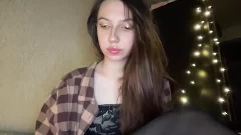 Snapshot of lushed_amelia chatting on 11.12.25 lushed_amelia online show from 11.12.25